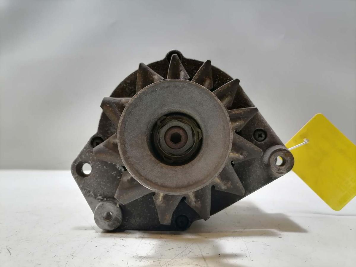 VW Passat 35I B3 original Lichtmaschine Generator 1.8 66kw Bj.1988